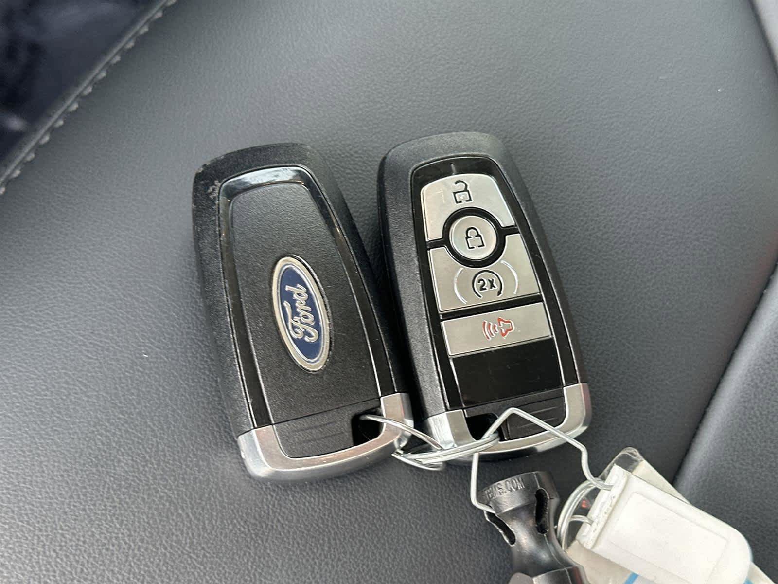 Used 2024 Ford Maverick Lariat w/ Black Appearance Package image 21