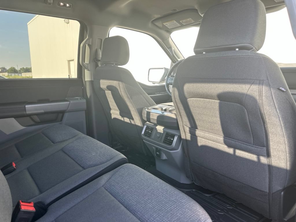 New 2026 Ford F150 XLT w/ Equipment Group 302A MID AWD/4WD image 27