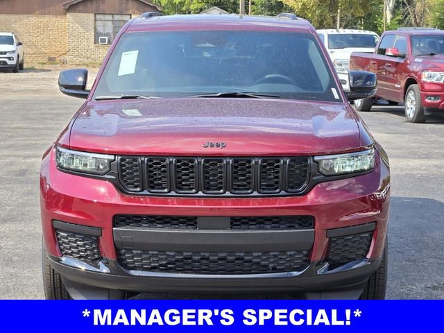 New 2025 Jeep Grand Cherokee L Altitude image 3