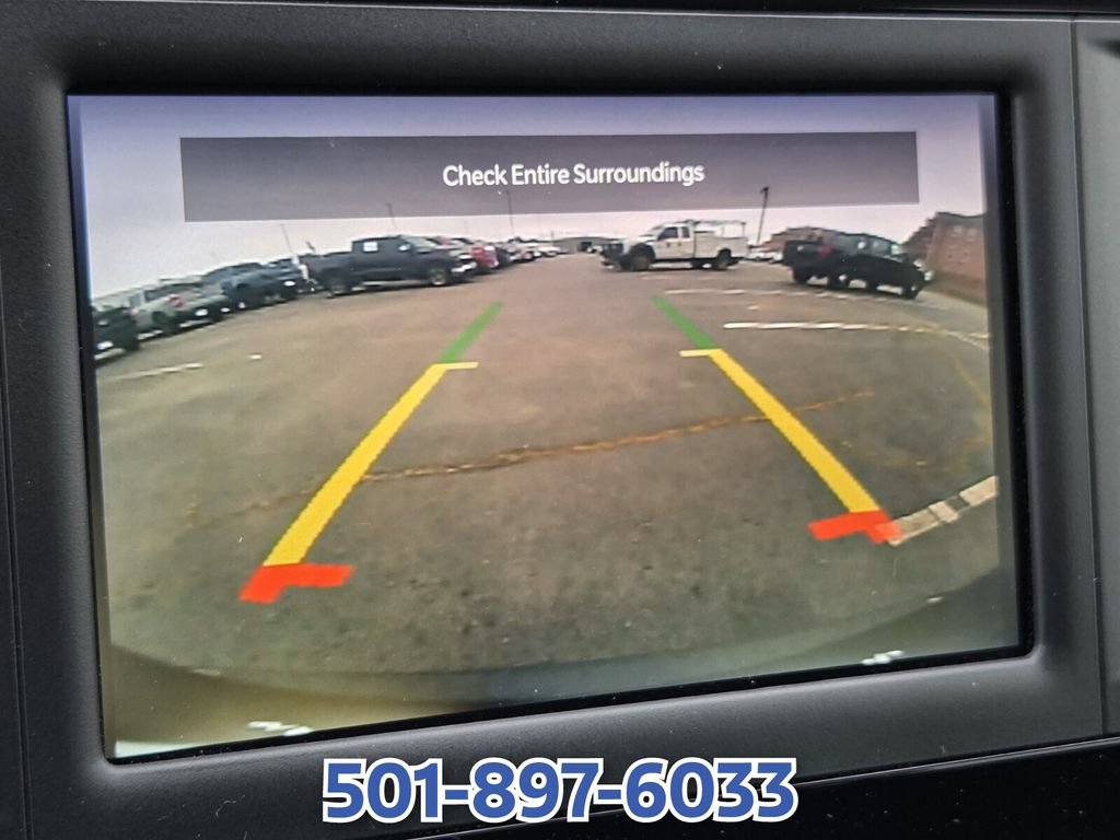 Used 2022 Chrysler Voyager LX FWD image 19