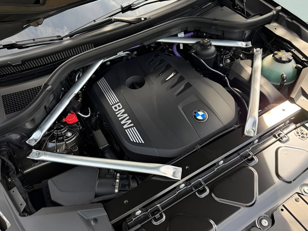 New 2026 BMW X5 xDrive40i AWD/4WD image 24