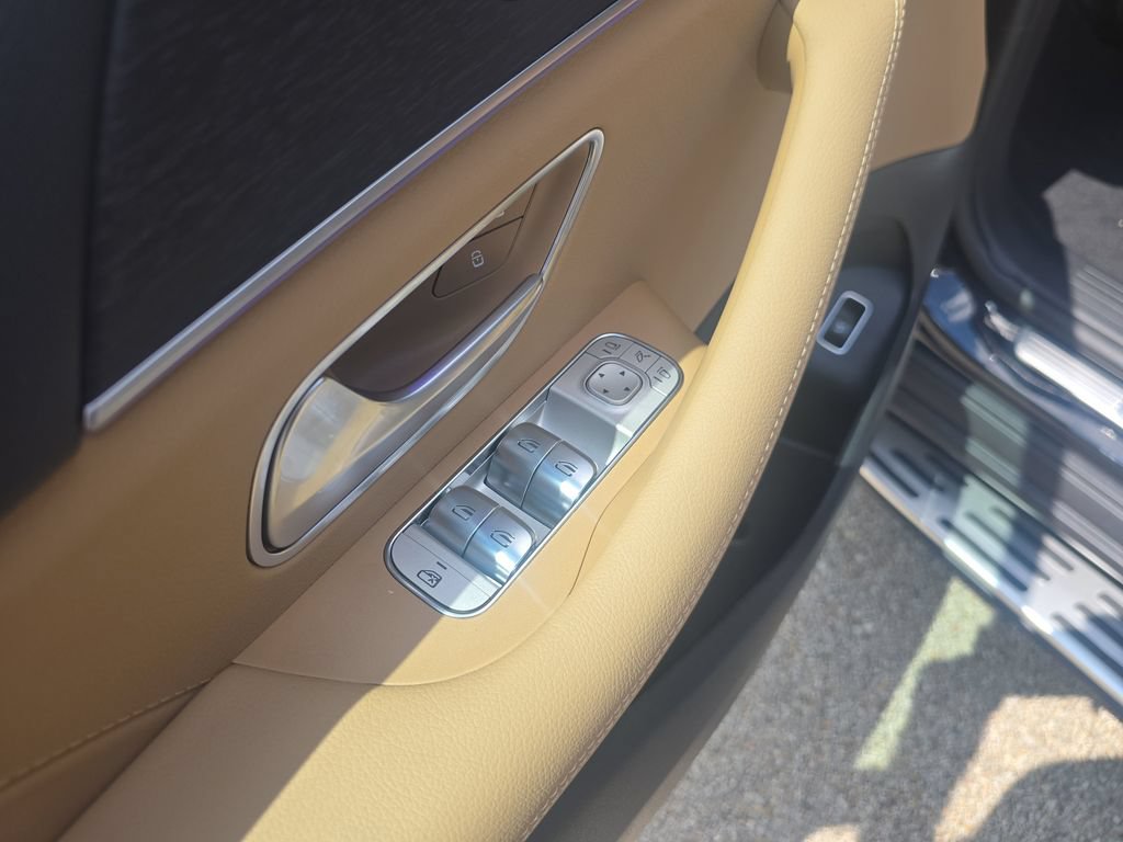 New 2026 Mercedes-Benz GLS 450 4MATIC image 11