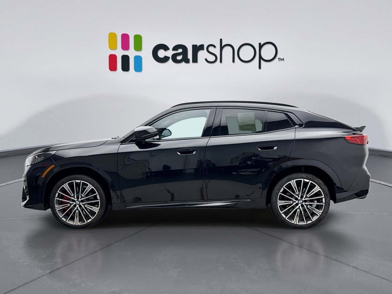 Used 2025 BMW X2 M35i w/ Premium Package image 2