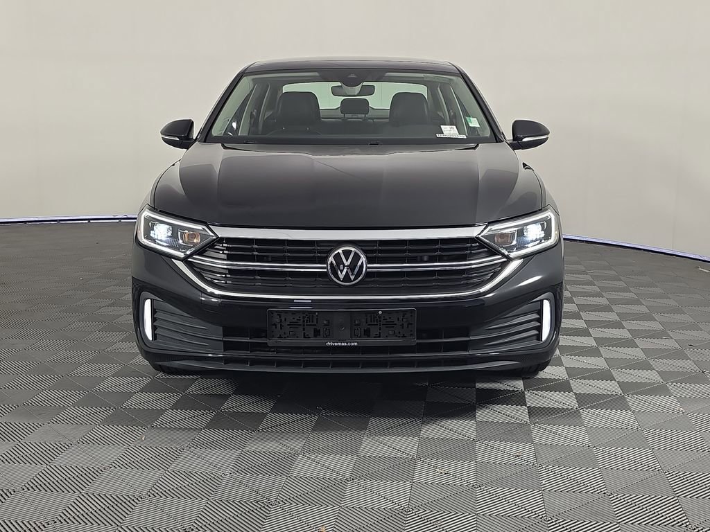 Used 2023 Volkswagen Jetta SEL FWD image 10