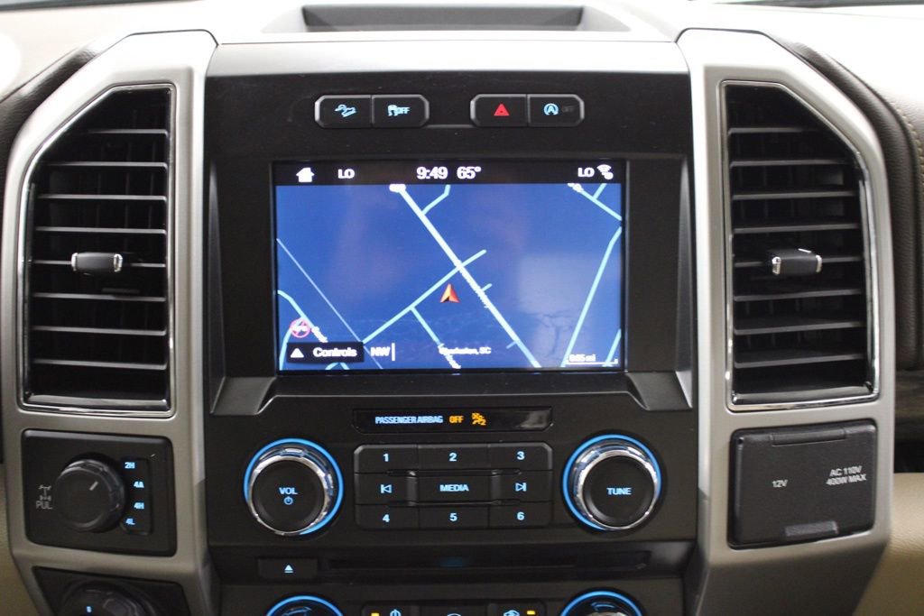 Used 2018 Ford F150 Lariat image 24