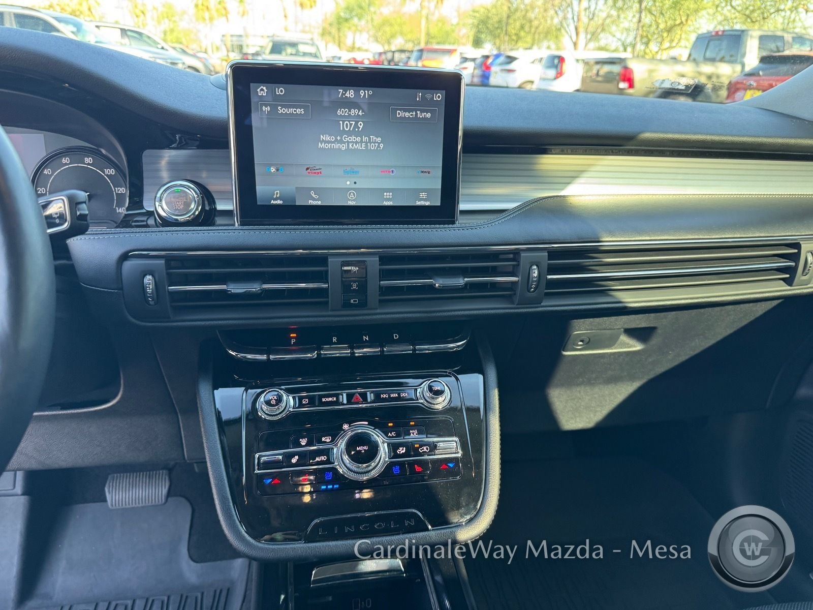 Used 2022 Lincoln Corsair AWD w/ Premium Package image 23