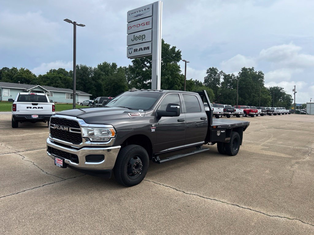 Used 2024 RAM 3500 Tradesman w/ Chrome Appearance Group