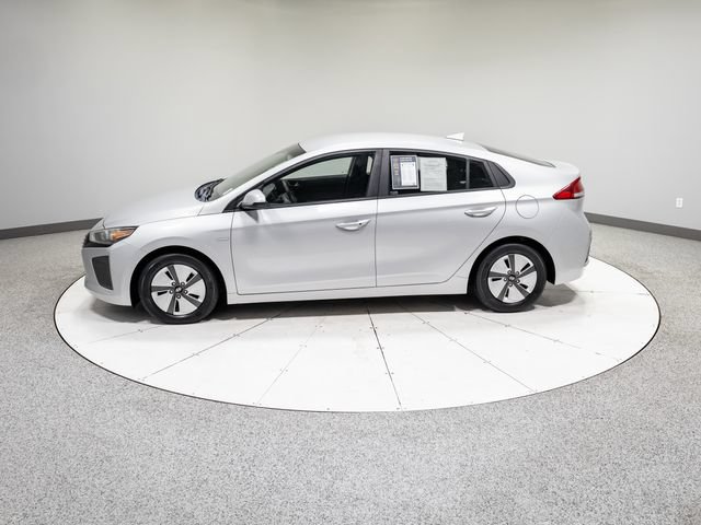 Used 2018 Hyundai Ioniq Blue FWD image 30