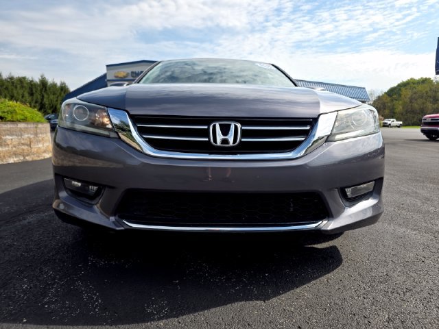 Used 2015 Honda Accord Sport image 7