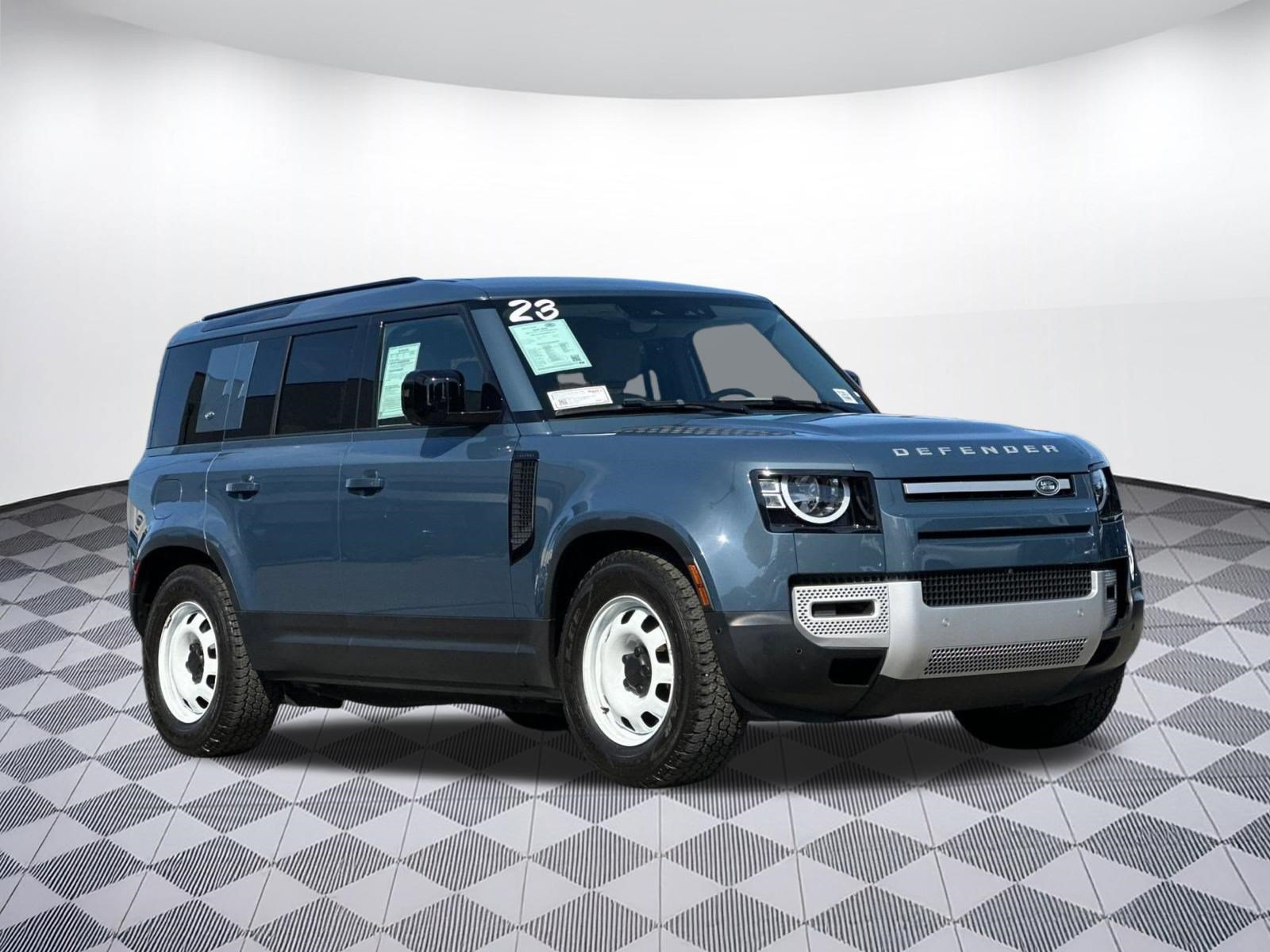 Certified 2023 Land Rover Defender 110 S AWD/4WD image 7