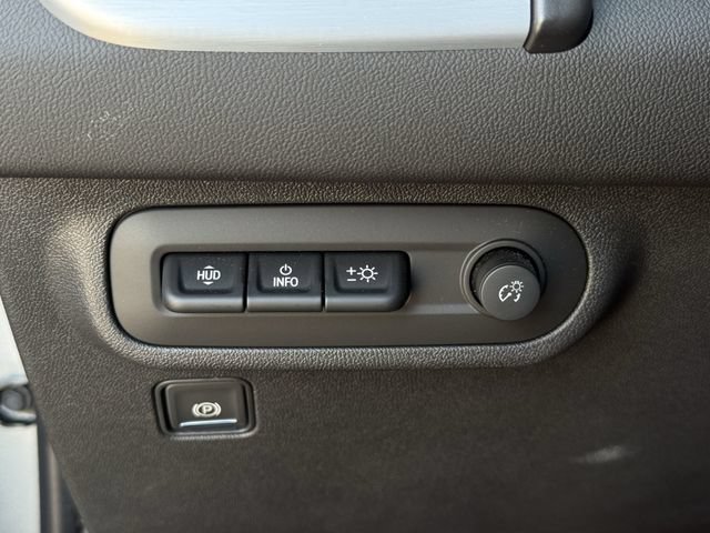 Certified 2023 GMC Terrain SLT w/ Infotainment Package II AWD/4WD image 25
