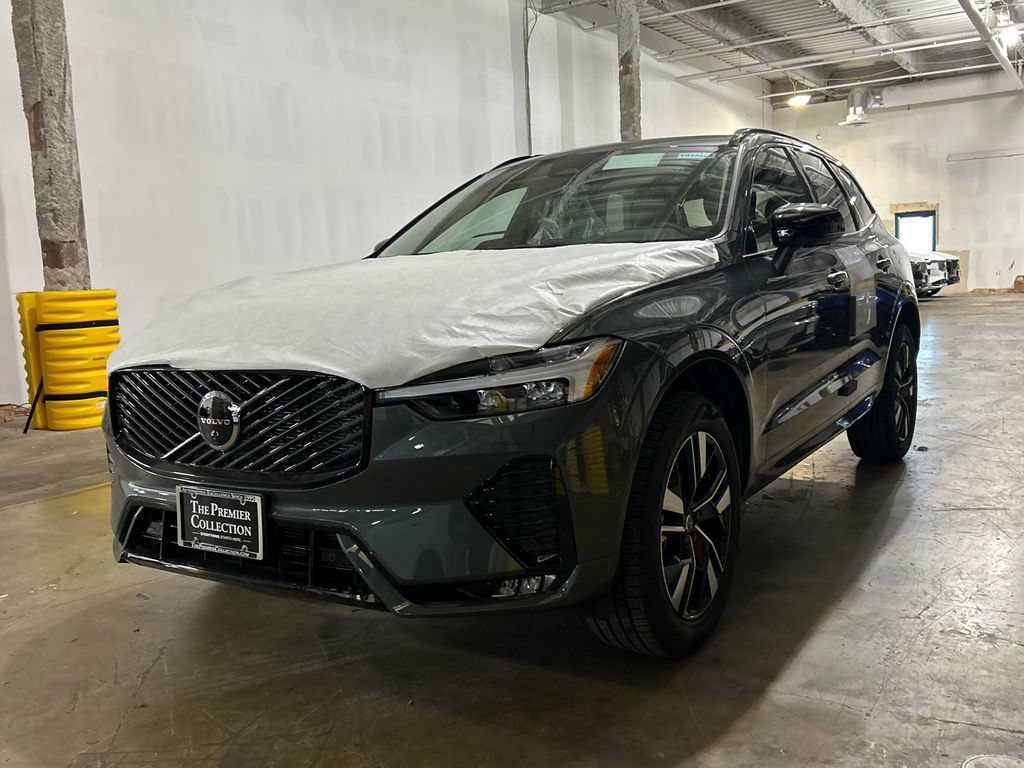 New 2026 Volvo XC60 B5 Plus w/ Climate Package AWD/4WD image 5
