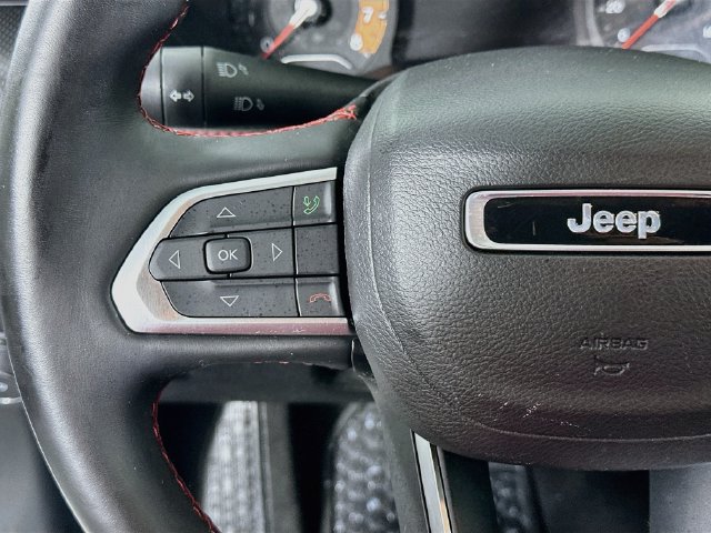 Used 2022 Jeep Compass Trailhawk w/ Trailhawk Convenience Group AWD/4WD image 20
