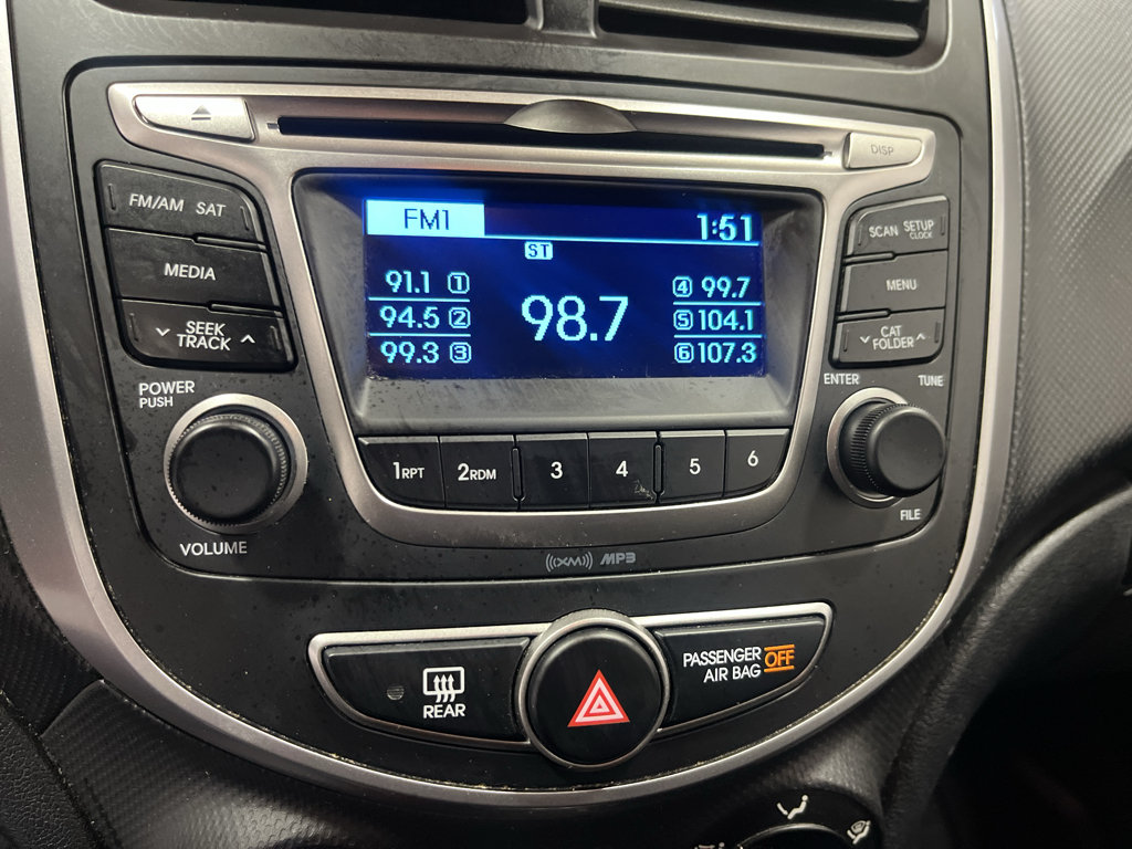 Used 2016 Hyundai Accent SE FWD image 32