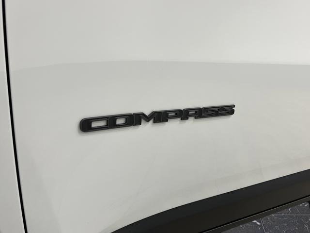 New 2026 Jeep Compass Limited image 33