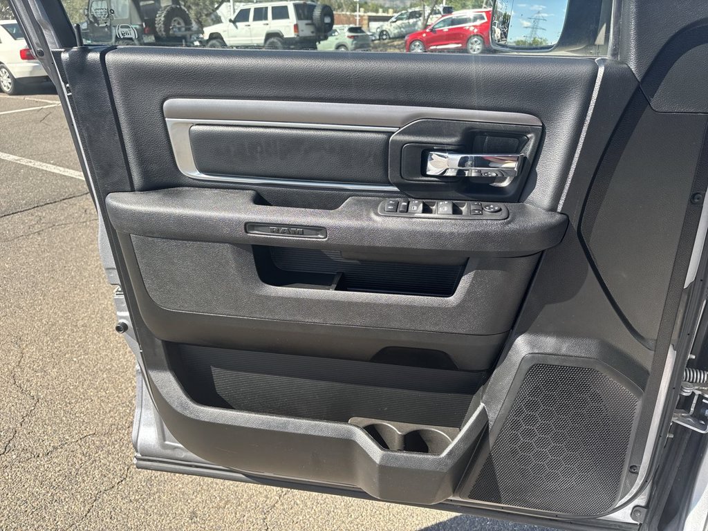 Used 2023 RAM 1500 Warlock AWD/4WD image 22