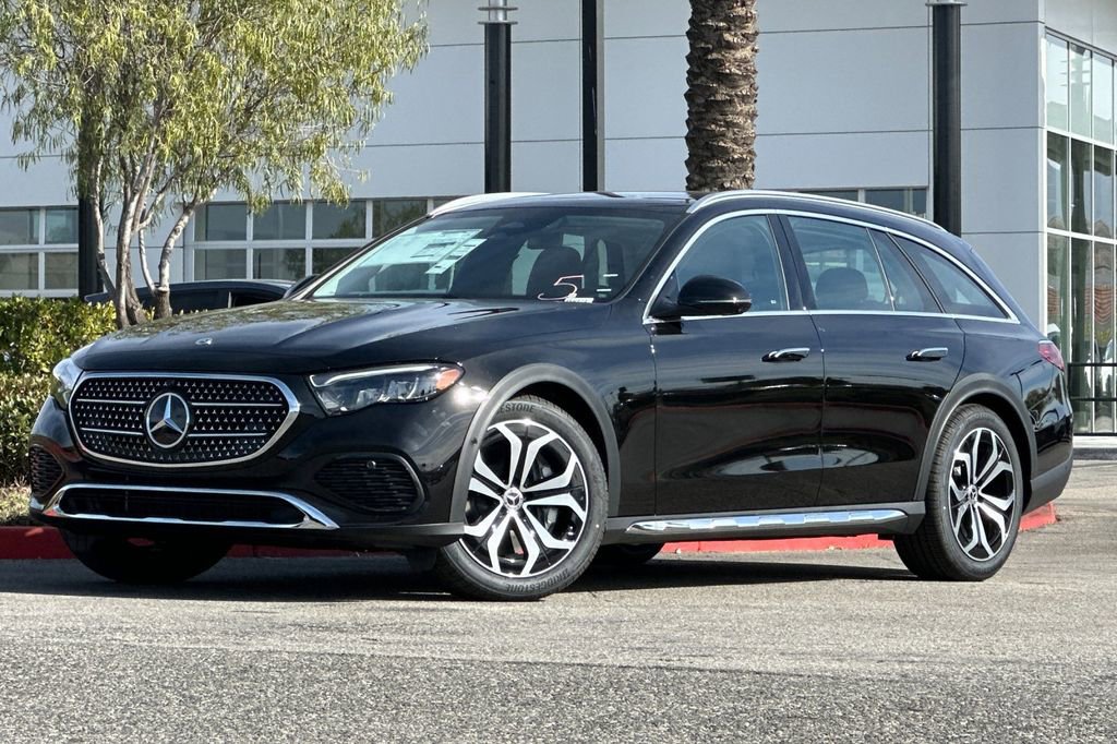 New 2025 Mercedes-Benz E 450 4MATIC All-Terrain Wagon image 2