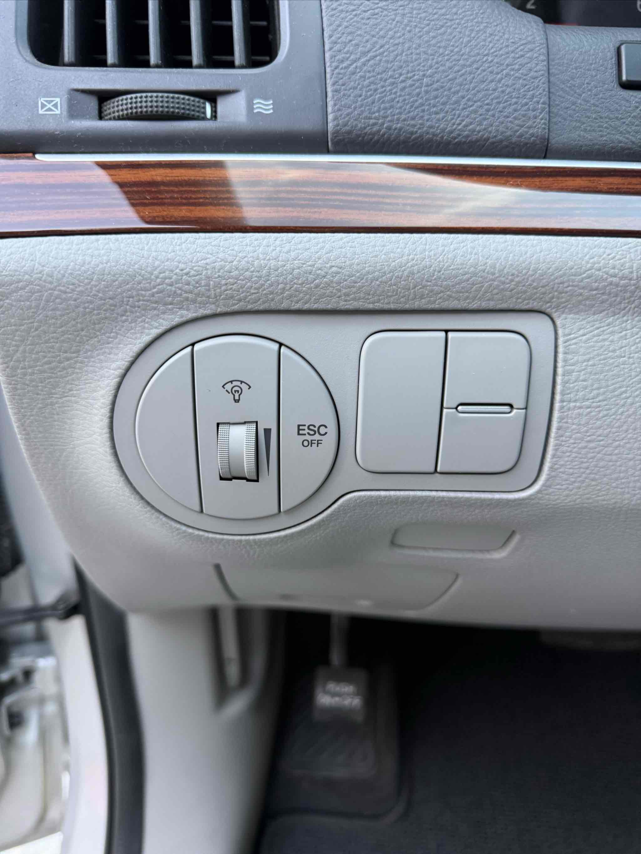 Used 2009 Hyundai Veracruz GLS image 85