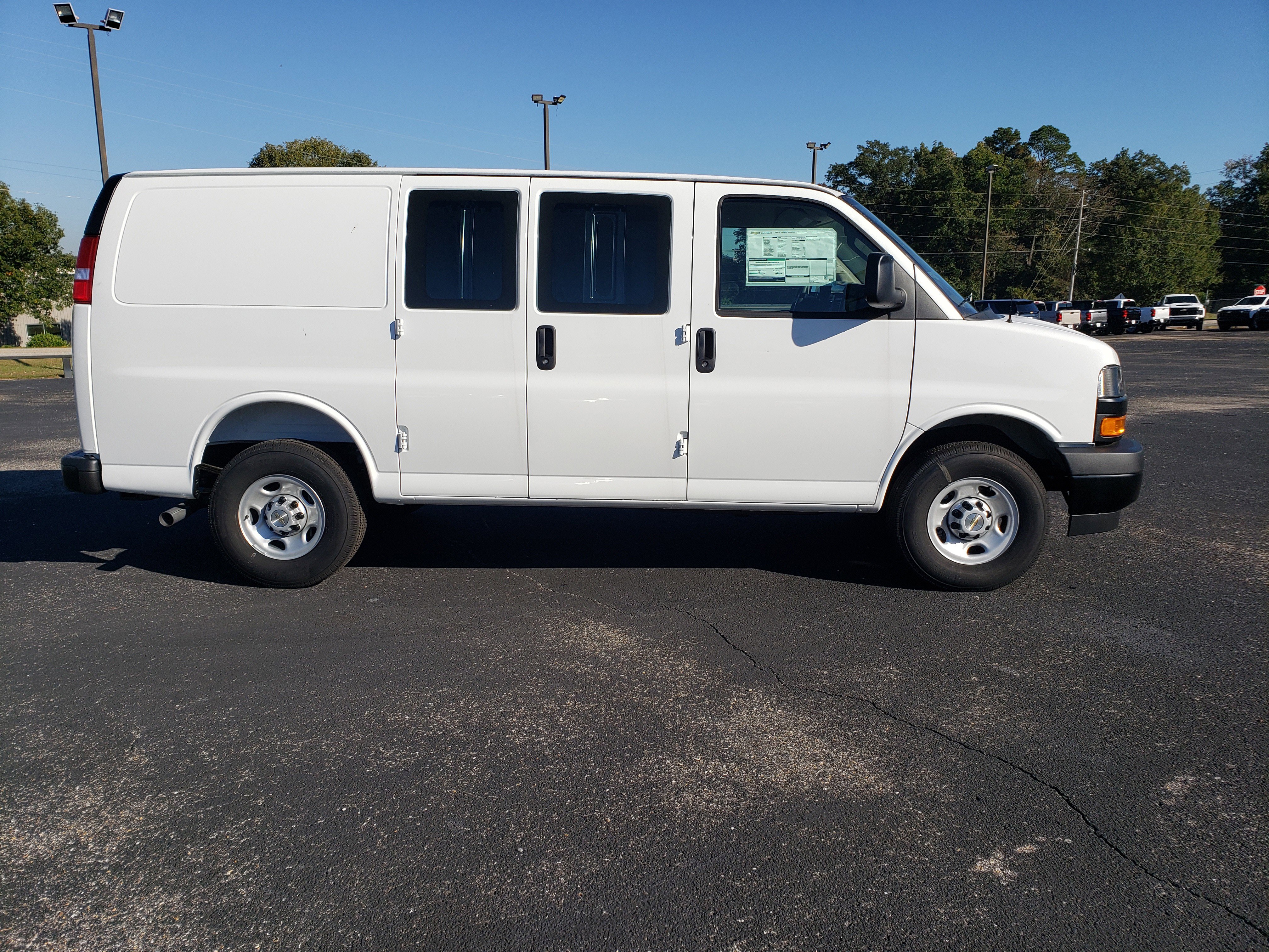 New 2025 Chevrolet Express 2500 w/ Driver Convenience Package image 5