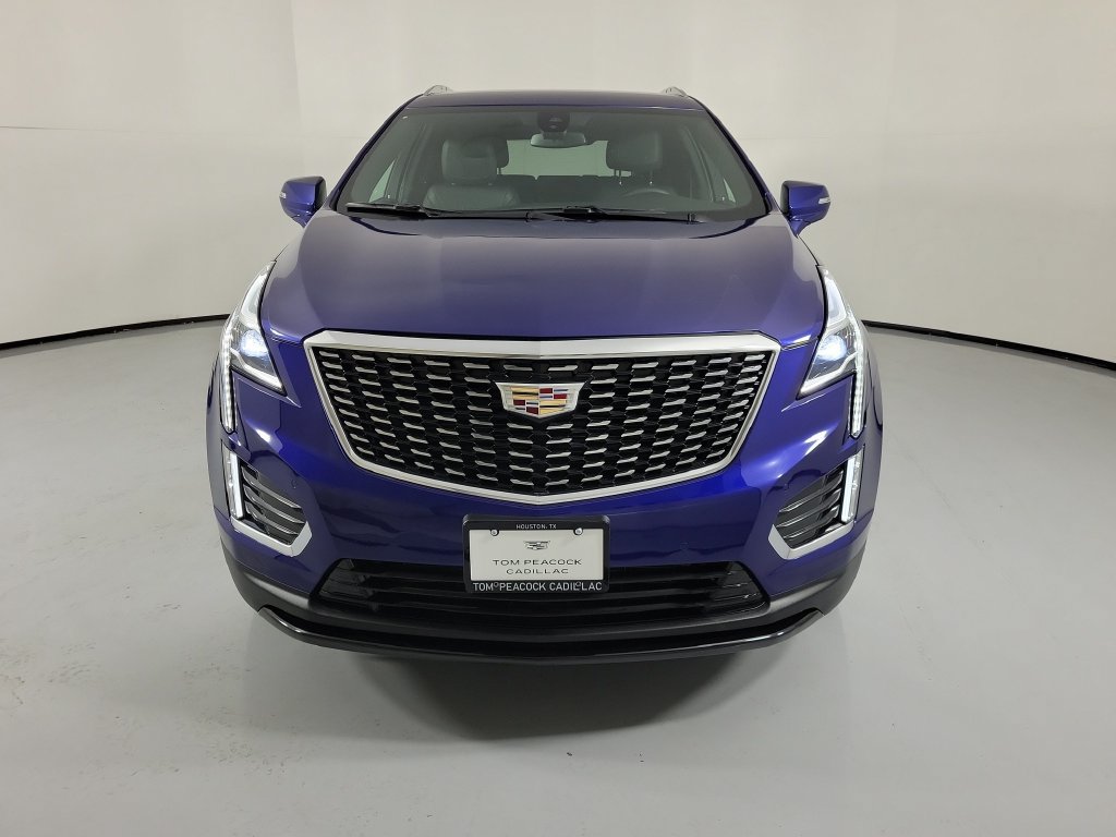 Certified 2023 Cadillac XT5 Luxury FWD image 2