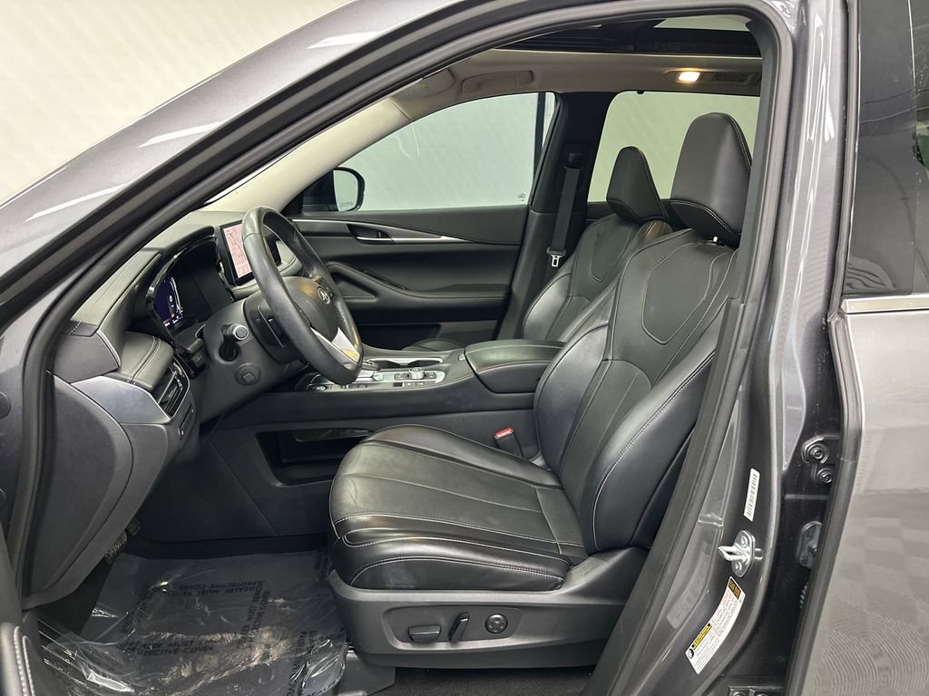 Used 2023 INFINITI QX60 Luxe w/ Cargo Package AWD/4WD image 9