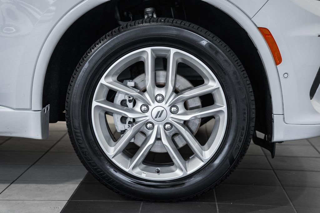 Used 2025 Dodge Durango GT image 22