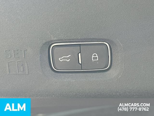 Used 2025 Ford Expedition Active AWD/4WD image 23