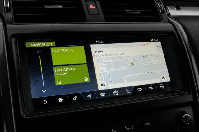 Used 2020 Land Rover Discovery Landmark AWD/4WD image 23