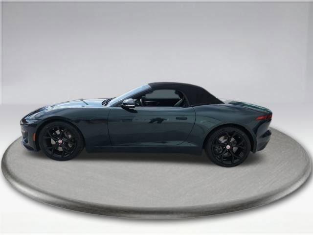 Used 2021 Jaguar F-TYPE Convertible image 11