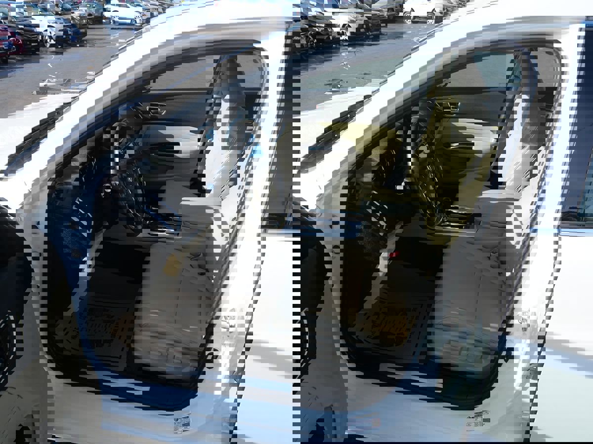 Used 2019 Acura TLX image 10