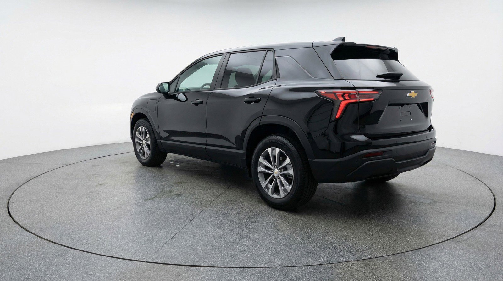 Used 2025 Chevrolet Equinox LT image 9