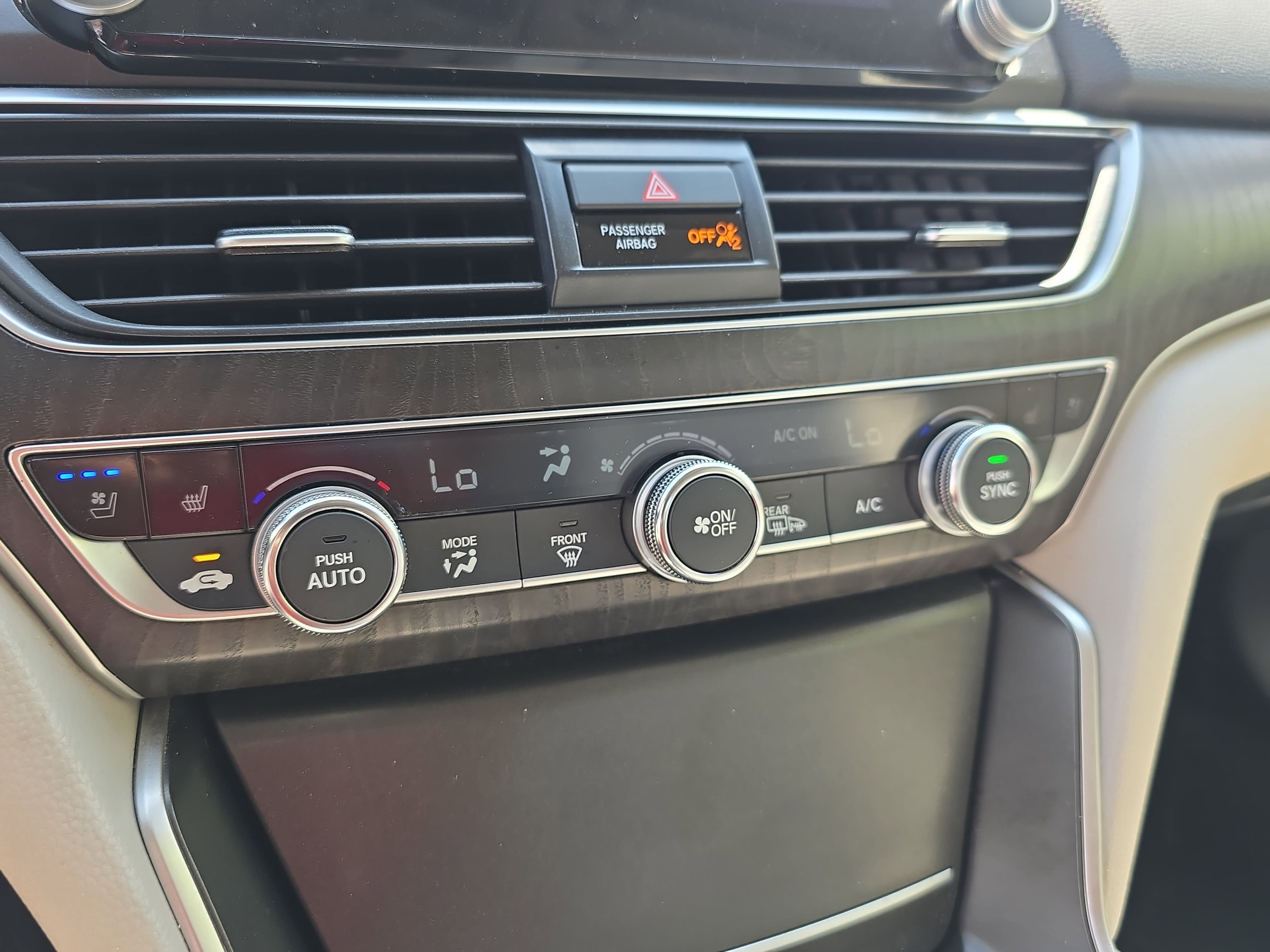 Used 2021 Honda Accord Touring image 21