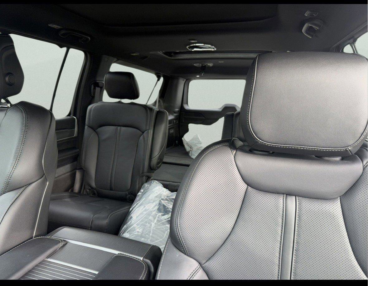 New 2026 Jeep Grand Wagoneer L Limited image 20