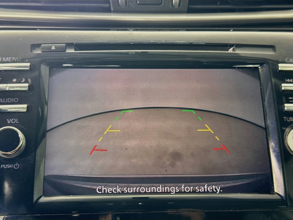 Used 2019 Nissan Murano S FWD image 17