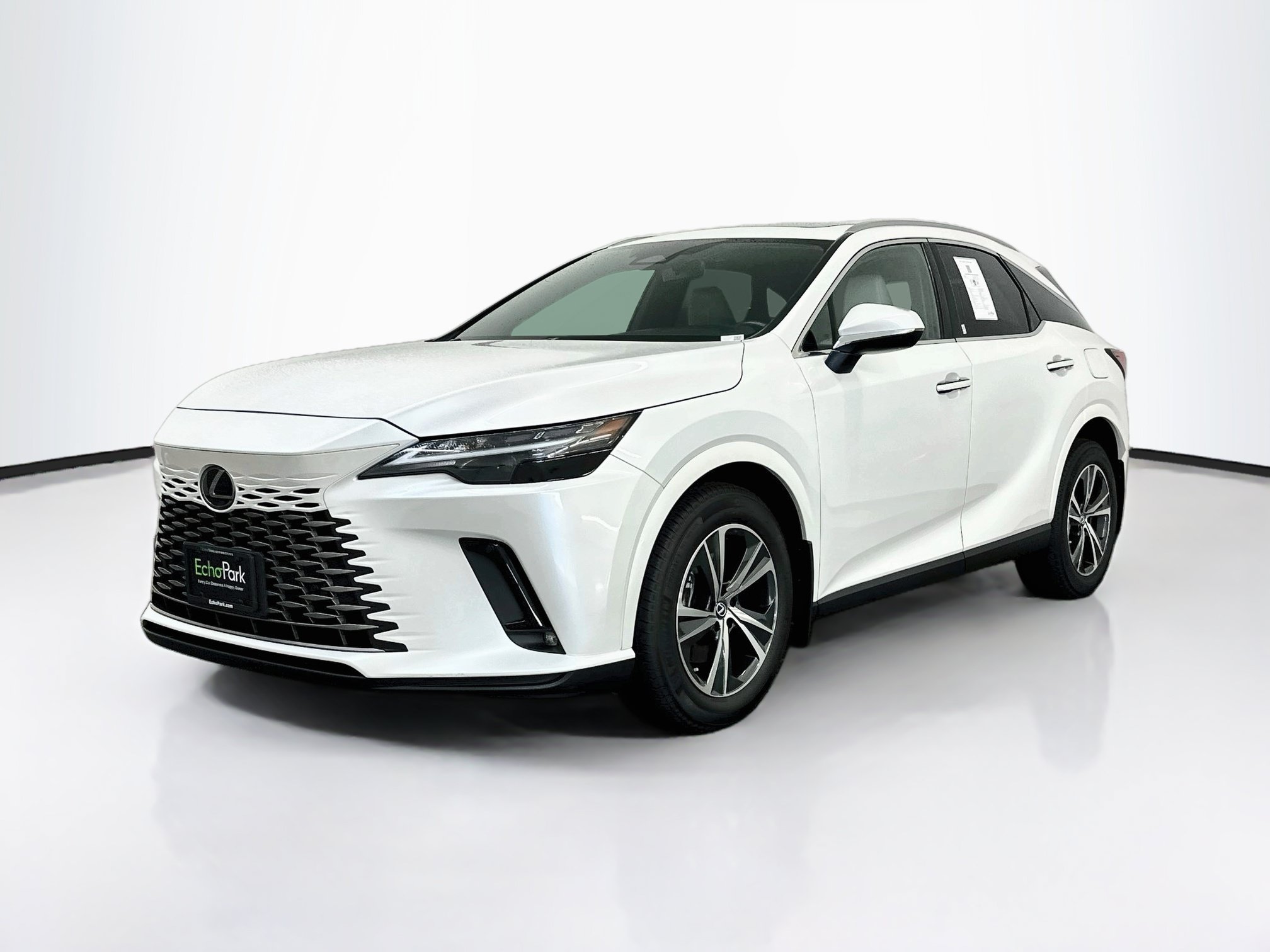 Used 2023 Lexus RX 350 Premium w/ Accessory Package AWD/4WD image 3