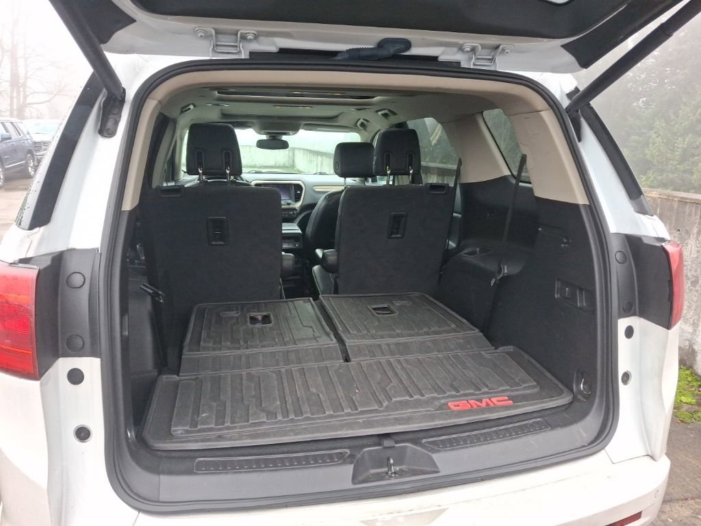 Used 2019 GMC Acadia Denali w/ Technology Package image 9