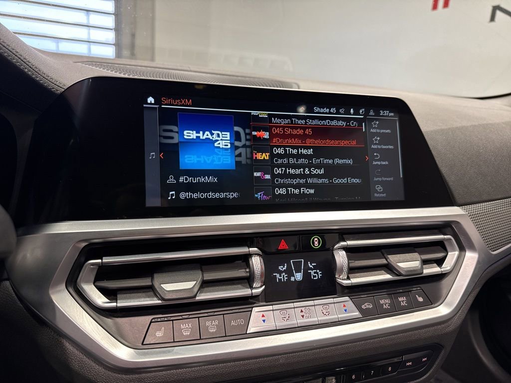 Used 2021 BMW M440i Convertible w/ Premium Package image 21