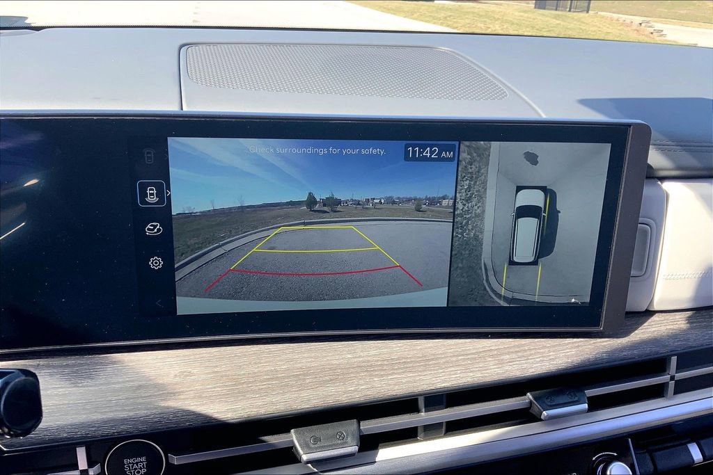 Used 2025 Hyundai Santa Fe Calligraphy image 15