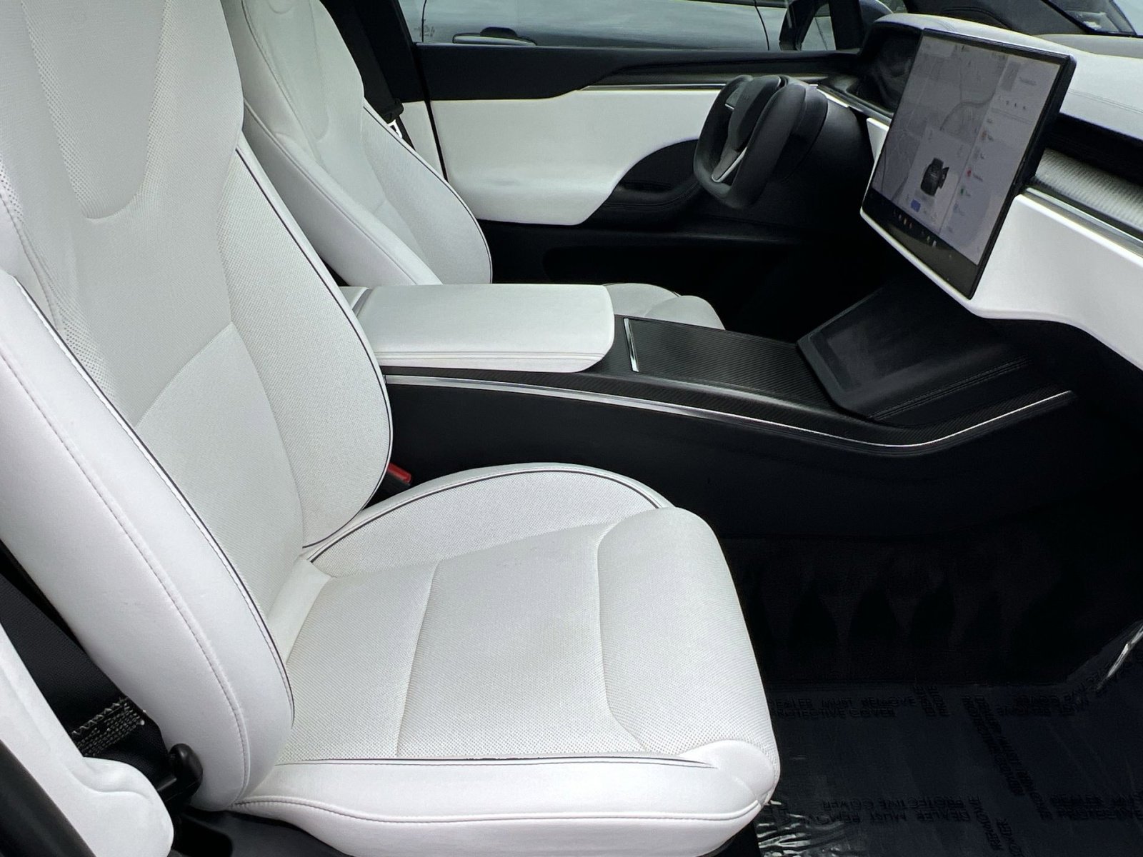 Used 2023 Tesla Model X Plaid image 25