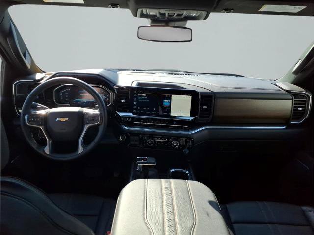 Used 2026 Chevrolet Silverado 1500 High Country w/ High Country Premium Package AWD/4WD image 7