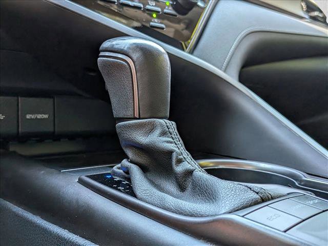 Used 2023 Toyota Camry SE image 14