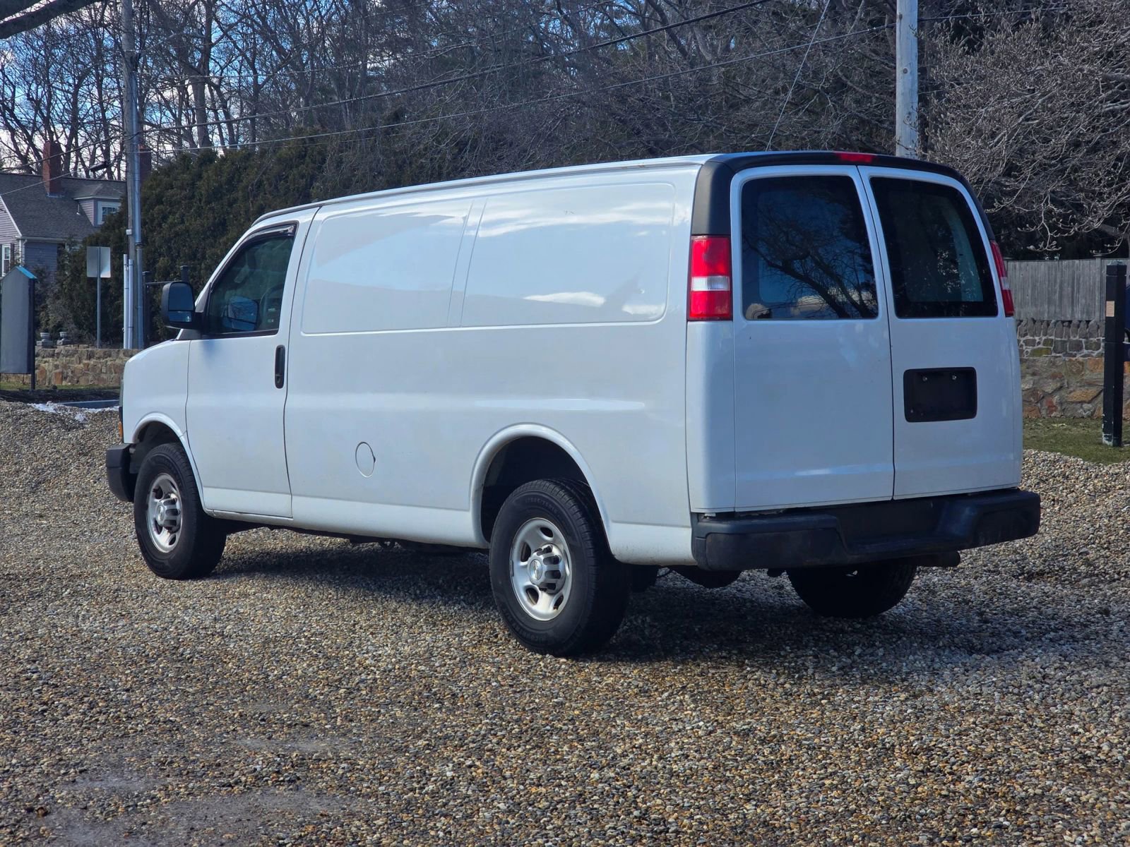 Used 2019 Chevrolet Express 3500 RWD image 5