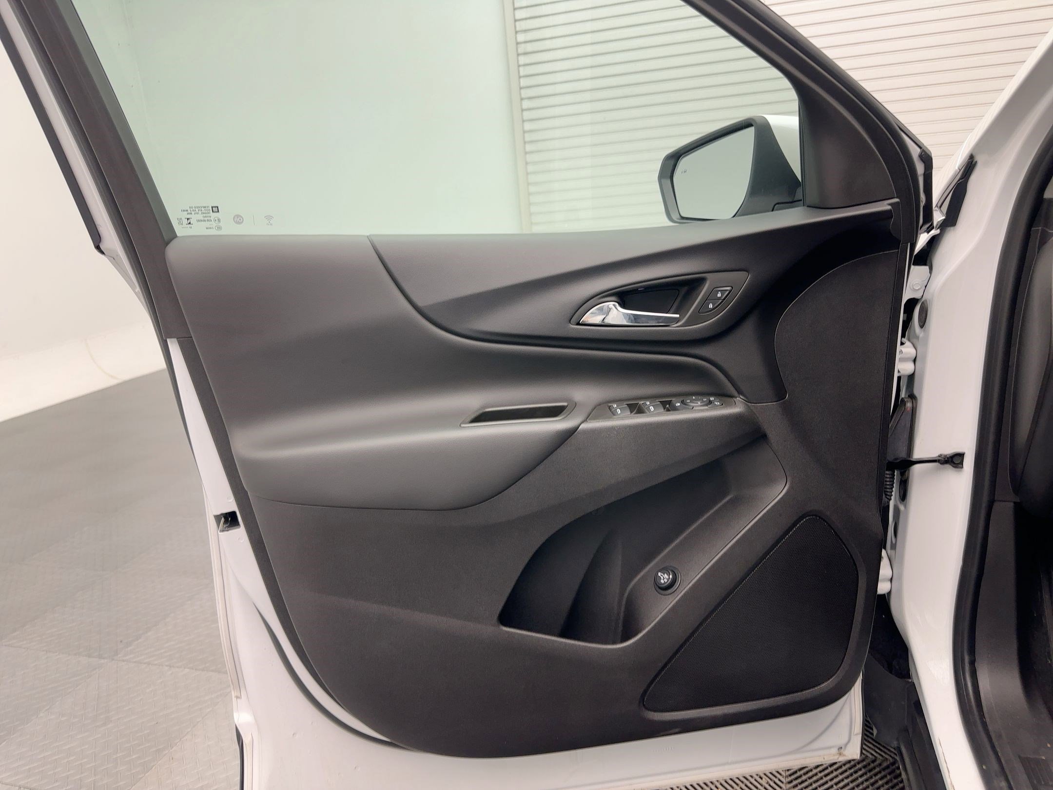 Certified 2024 Chevrolet Equinox LT image 21