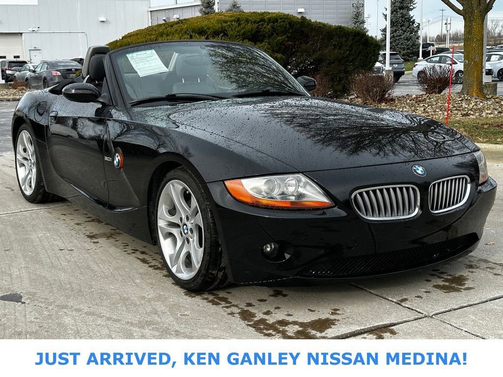 Used 2003 BMW Z4 3.0i image 2
