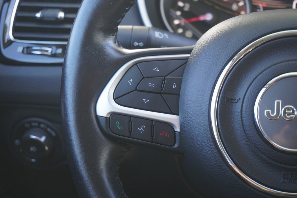 Used 2021 Jeep Compass Latitude w/ Sun and Sound Group image 15