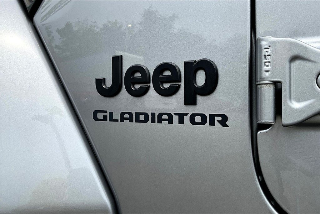 Used 2020 Jeep Gladiator Sport w/ Quick Order Package 24S AWD/4WD image 22