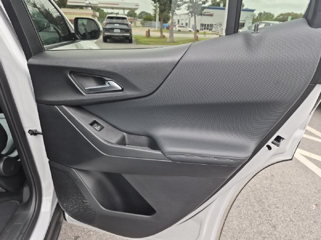 Used 2026 Chevrolet Equinox LT w/ Convenience Package II FWD image 24