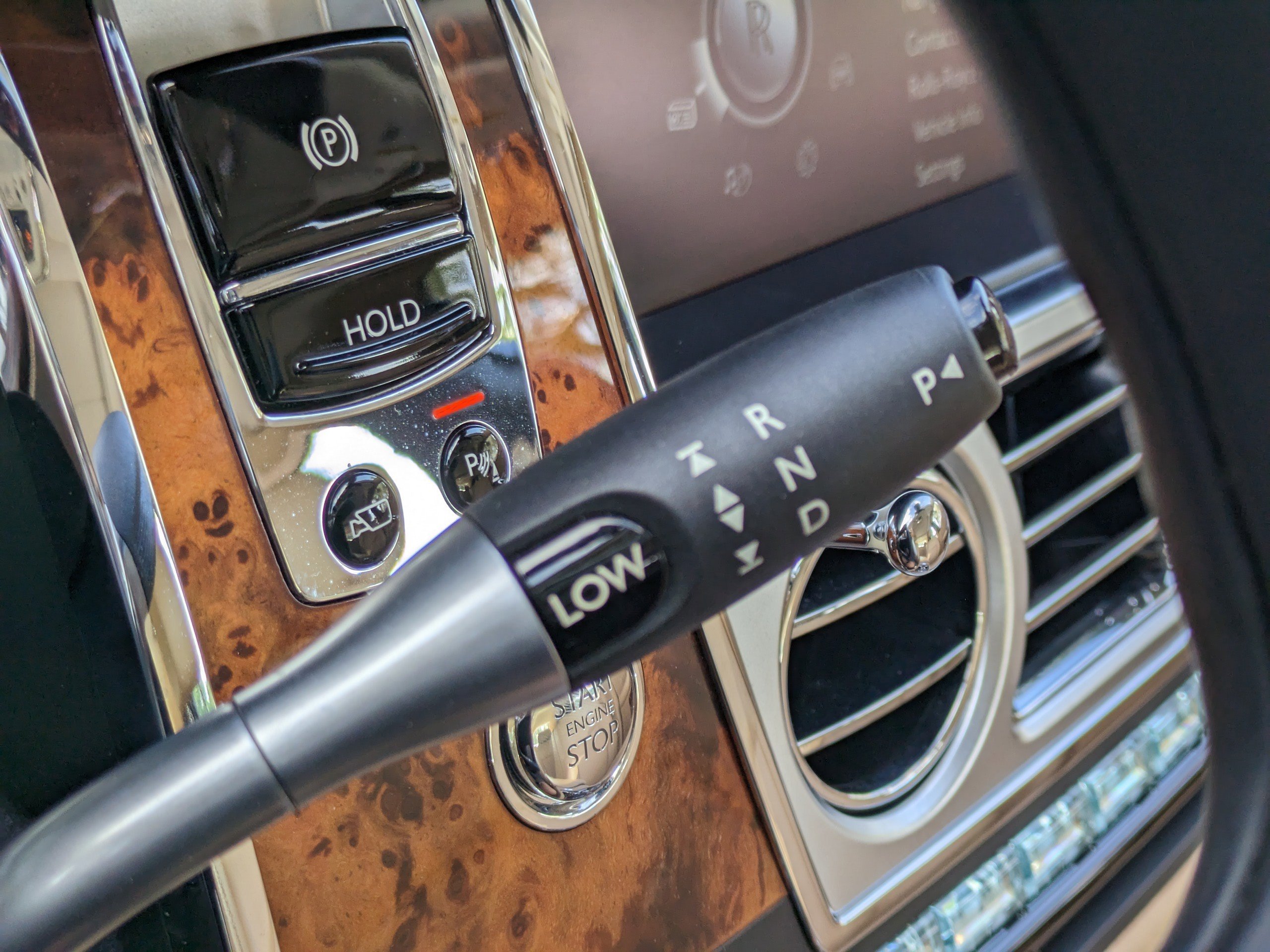 Used 2010 Rolls-Royce Ghost image 31