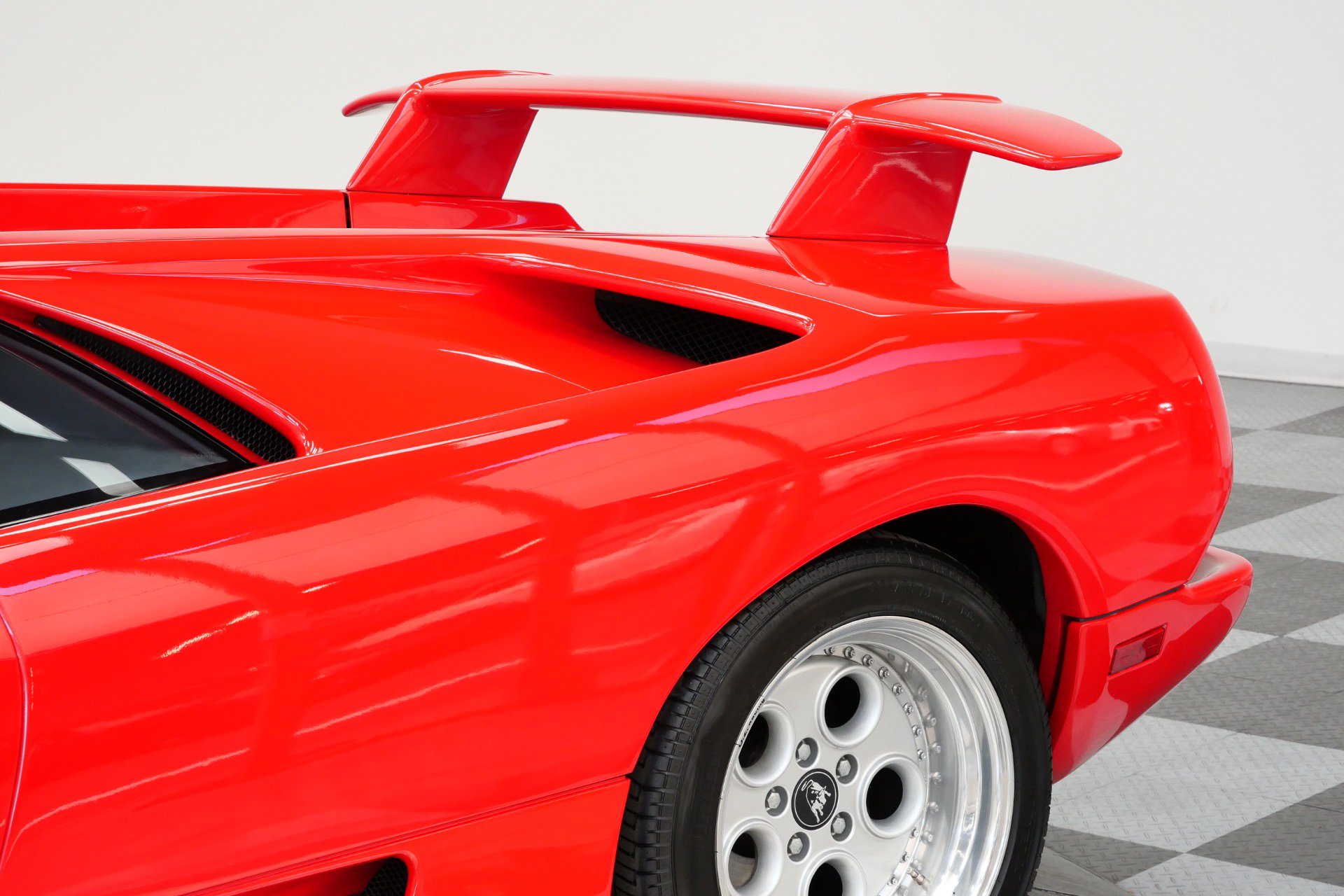Used 1991 Lamborghini Diablo Coupe RWD image 48