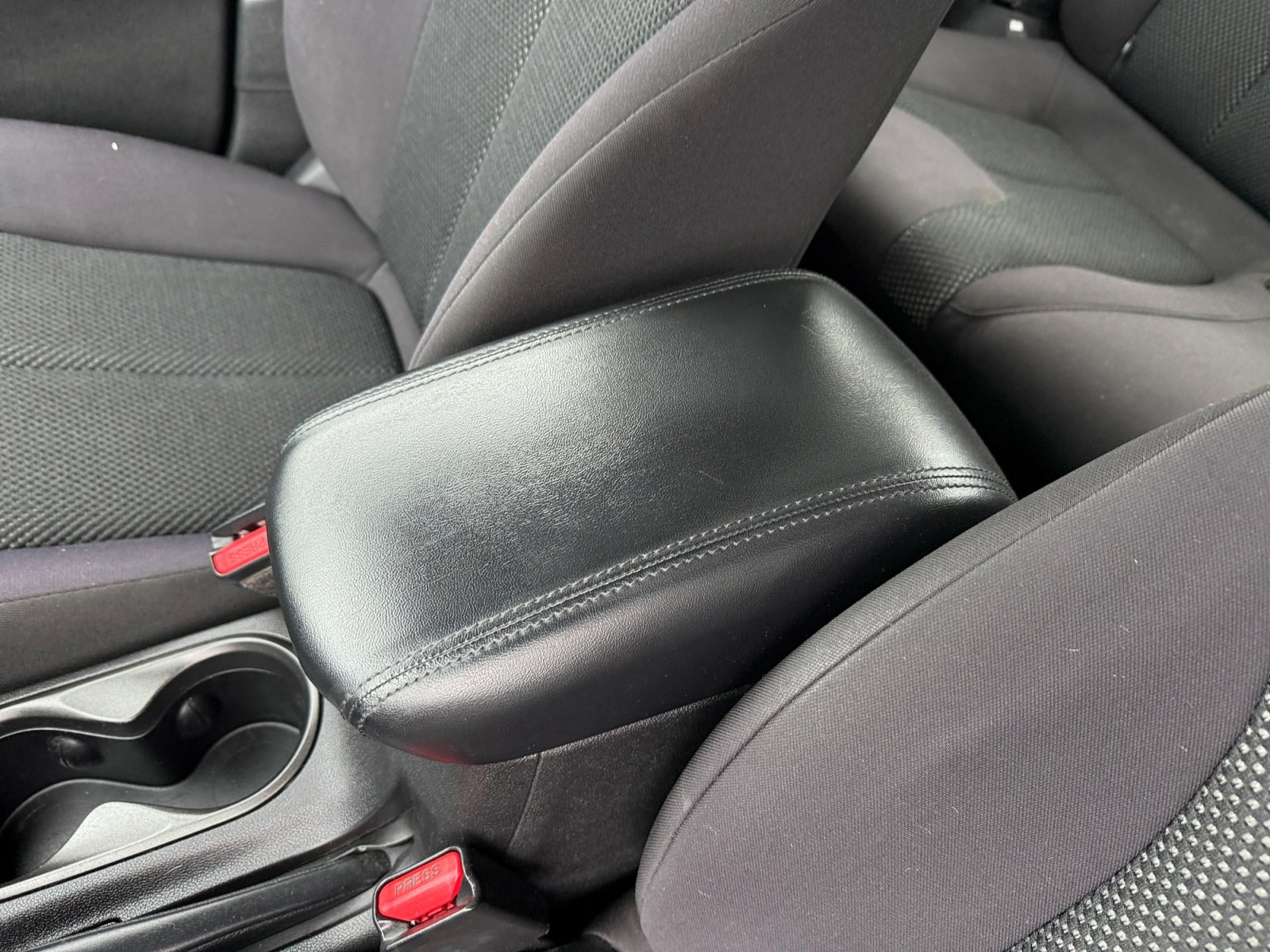 Used 2014 Dodge Dart SE w/ Convenience Group image 14